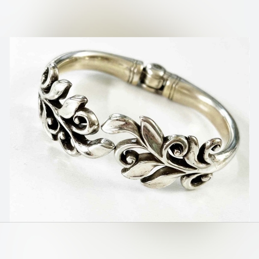 $74 Brighton "LAUREL MYTH" Iconic Leaf Hinged Bangle Bracelet! Gardener's Gift!